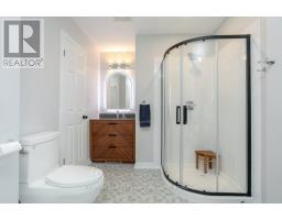 168 FOREST AVENUE - 19