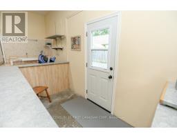 168 FOREST AVENUE - 38