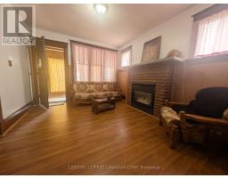1169 OXFORD STREET E - 6