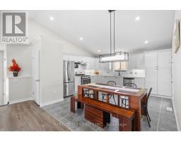 131 BRIDLE PATH - 10