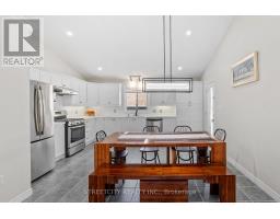 131 BRIDLE PATH - 11