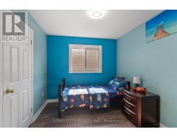 131 BRIDLE PATH - 24