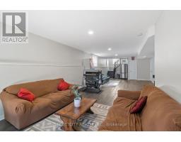 131 BRIDLE PATH - 32