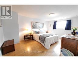 63 CAPRICE CRESCENT - 15