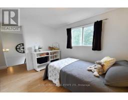 63 CAPRICE CRESCENT - 18