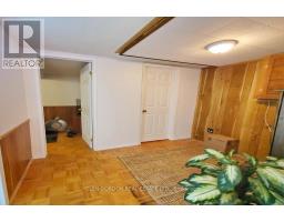 63 CAPRICE CRESCENT - 20