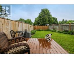 63 CAPRICE CRESCENT - 26