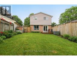 63 CAPRICE CRESCENT - 28