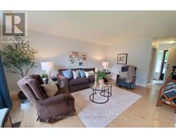 63 CAPRICE CRESCENT - 5