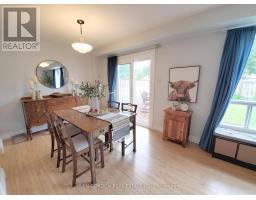 63 CAPRICE CRESCENT - 9