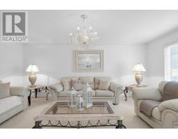 80 VIRGINIA CRESCENT - 13