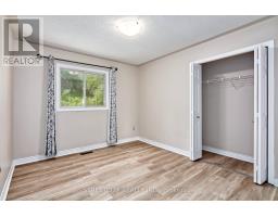 42 LAUREL STREET - 28