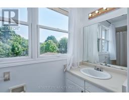42 LAUREL STREET - 30