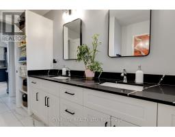 63 EARLE STREET - 16