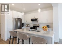 8 - 101 SWALES AVENUE - 16