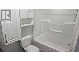 18 RODNEY CRESCENT - 15