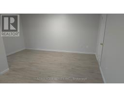 18 RODNEY CRESCENT - 21