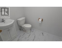 18 RODNEY CRESCENT - 23