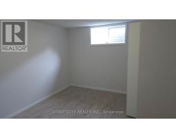 18 RODNEY CRESCENT - 25