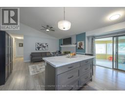 9 BONNIE PLACE - 16