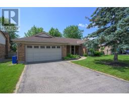 9 BONNIE PLACE - 2
