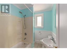 1069 HAMILTON ROAD - 17
