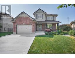 12 HAWTHORN COURT - 1