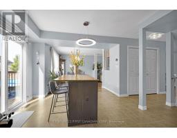 12 HAWTHORN COURT - 14