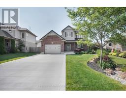 12 HAWTHORN COURT - 2