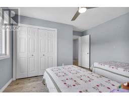 12 HAWTHORN COURT - 28