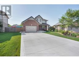 12 HAWTHORN COURT - 3