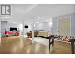 12 HAWTHORN COURT - 31