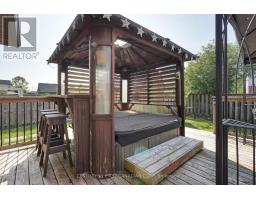 12 HAWTHORN COURT - 39