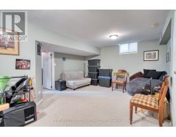1853 ROLLINGACRES DRIVE - 32