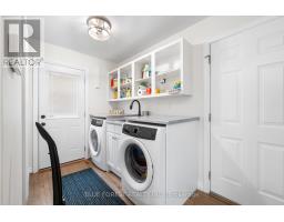 6977 LAMBETH WALK - 35