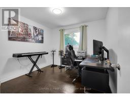 1 BUCHAN ROAD - 17