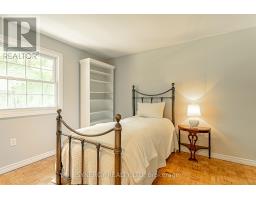 422 RIVERSIDE DRIVE - 25