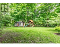 422 RIVERSIDE DRIVE - 36