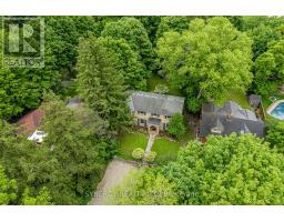 422 RIVERSIDE DRIVE - 40