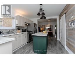 4 ANTRIM STREET - 17