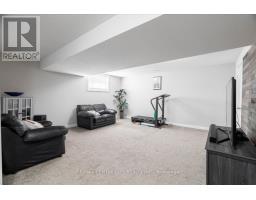 34 EMPIRE PARKWAY - 31
