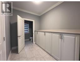 1565 SANDRIDGE AVENUE - 9
