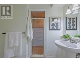 14 FAIRLANE ROAD - 23
