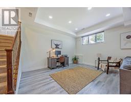 14 FAIRLANE ROAD - 32