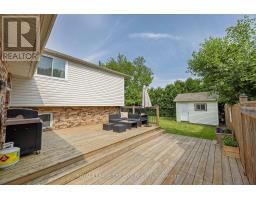 14 FAIRLANE ROAD - 41