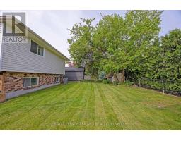 14 FAIRLANE ROAD - 45