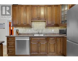 137 PINE LAWN AVENUE - 10