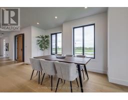 2 FIVE STAKES STREET - 14