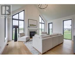 2 FIVE STAKES STREET - 22