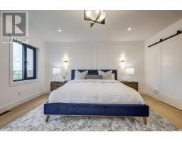 2 FIVE STAKES STREET - 32